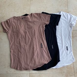 Alphalete Men ESSENTIAL LIFESTYLE SCOOP TEE